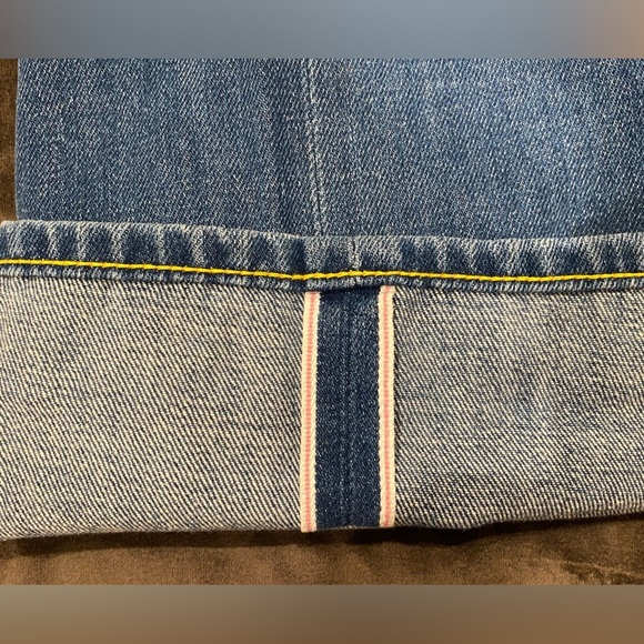 LEVI’S 1950'S 701* WOMEN'S JEANS selvedge Worn In Blue -Medium Wash size 28 - Picture 8 of 10
